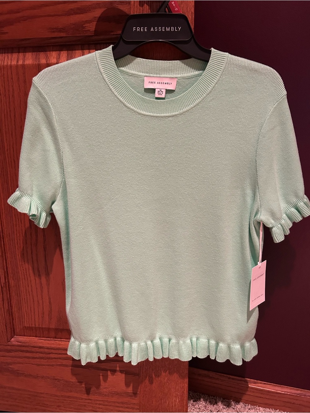 Women’s Mint Ruffle-Hem Short Sleeve Top